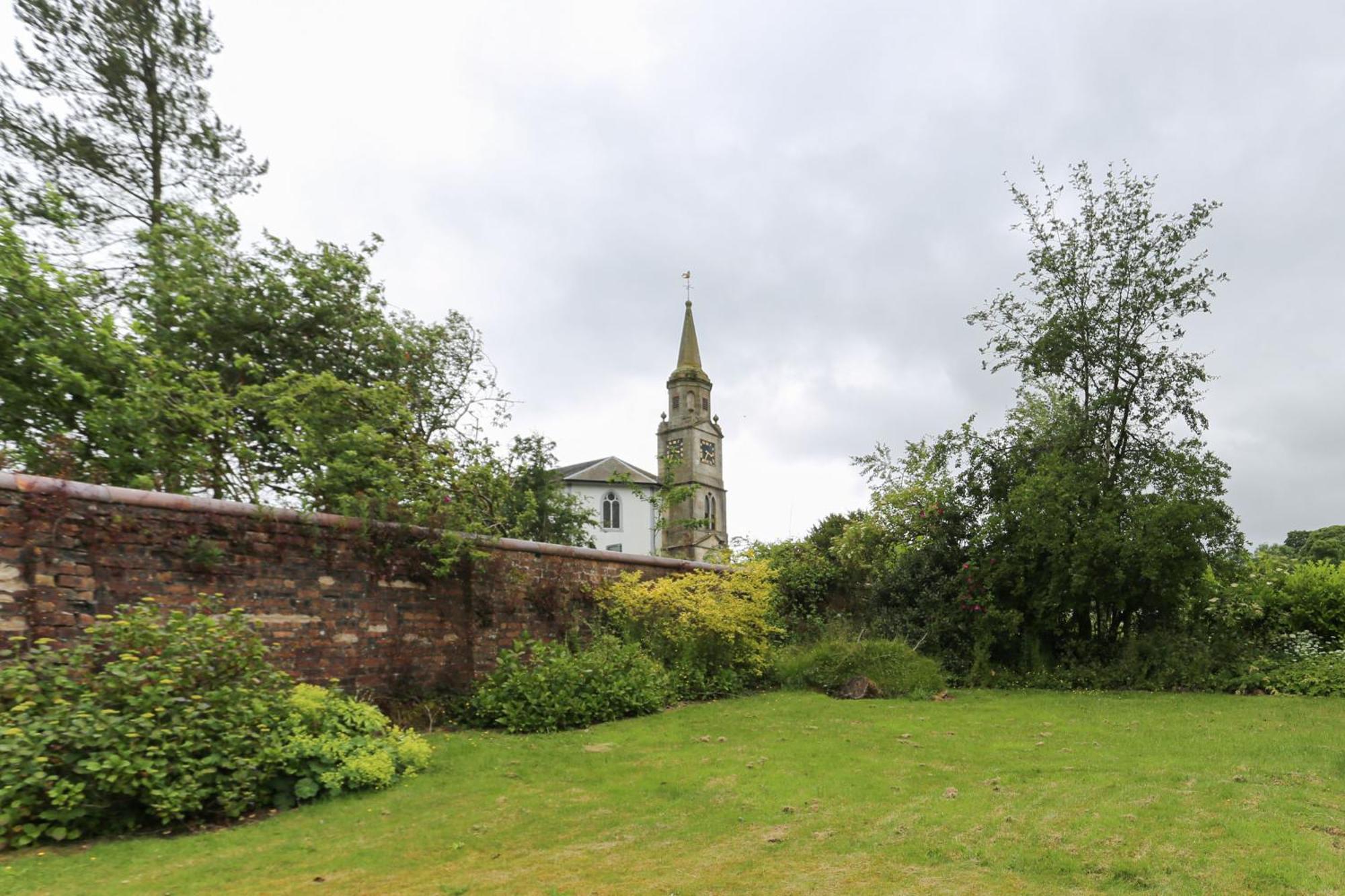 Fifty Five On Gilmour Street Apartment Eaglesham Exterior photo